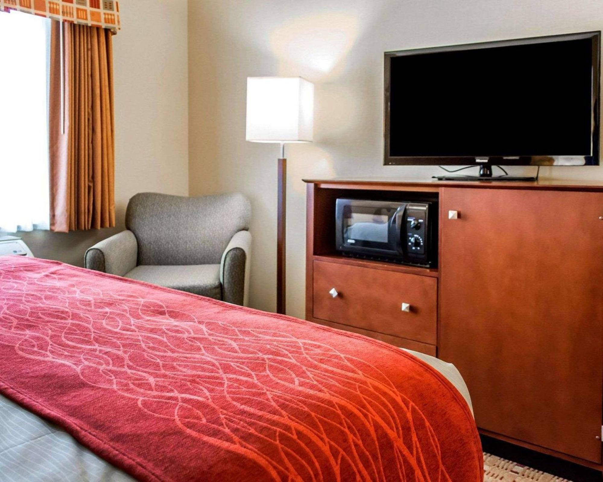 Comfort Inn & Suites Franklin East מראה חיצוני תמונה