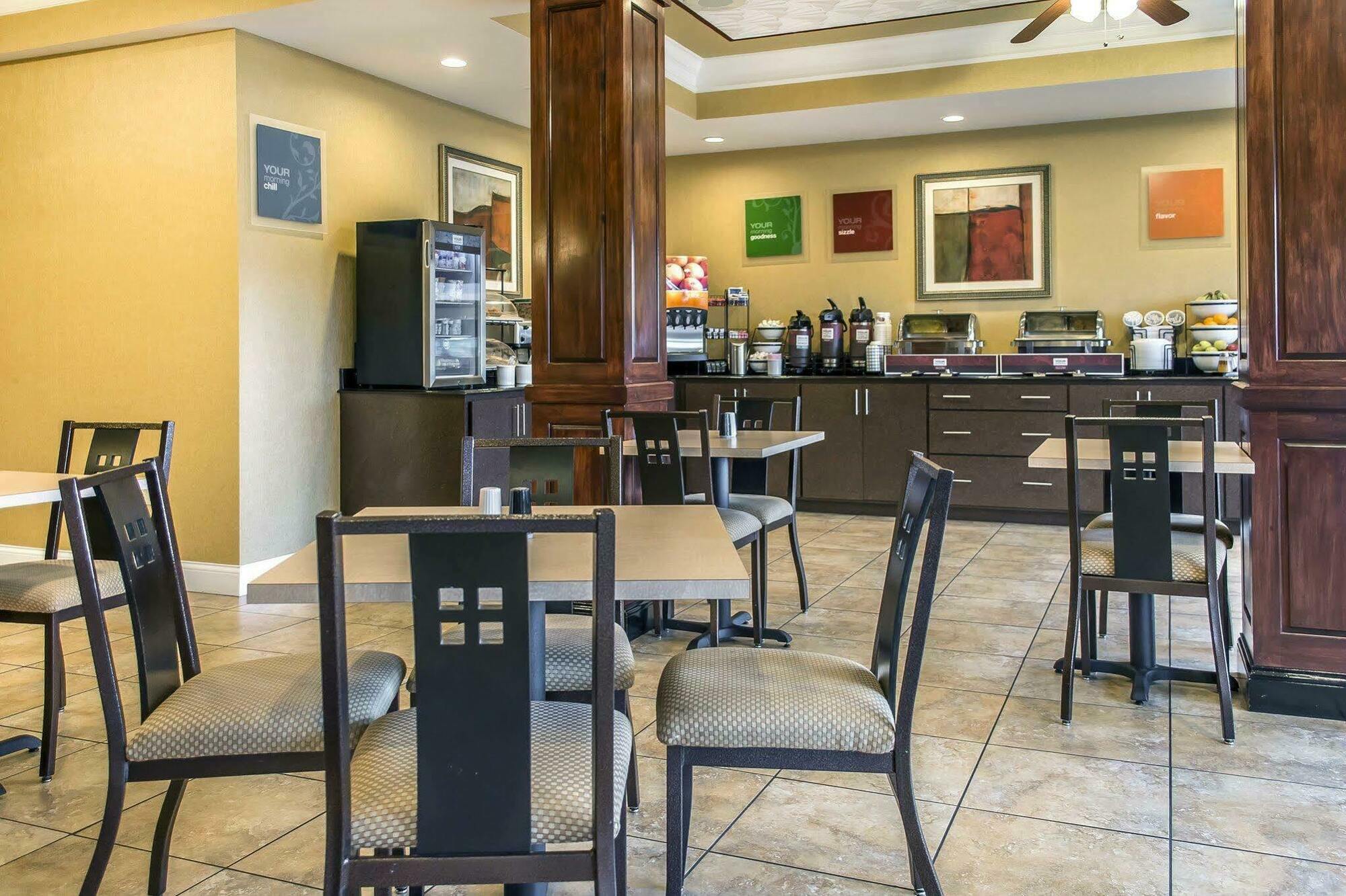 Comfort Inn & Suites Franklin East מראה חיצוני תמונה