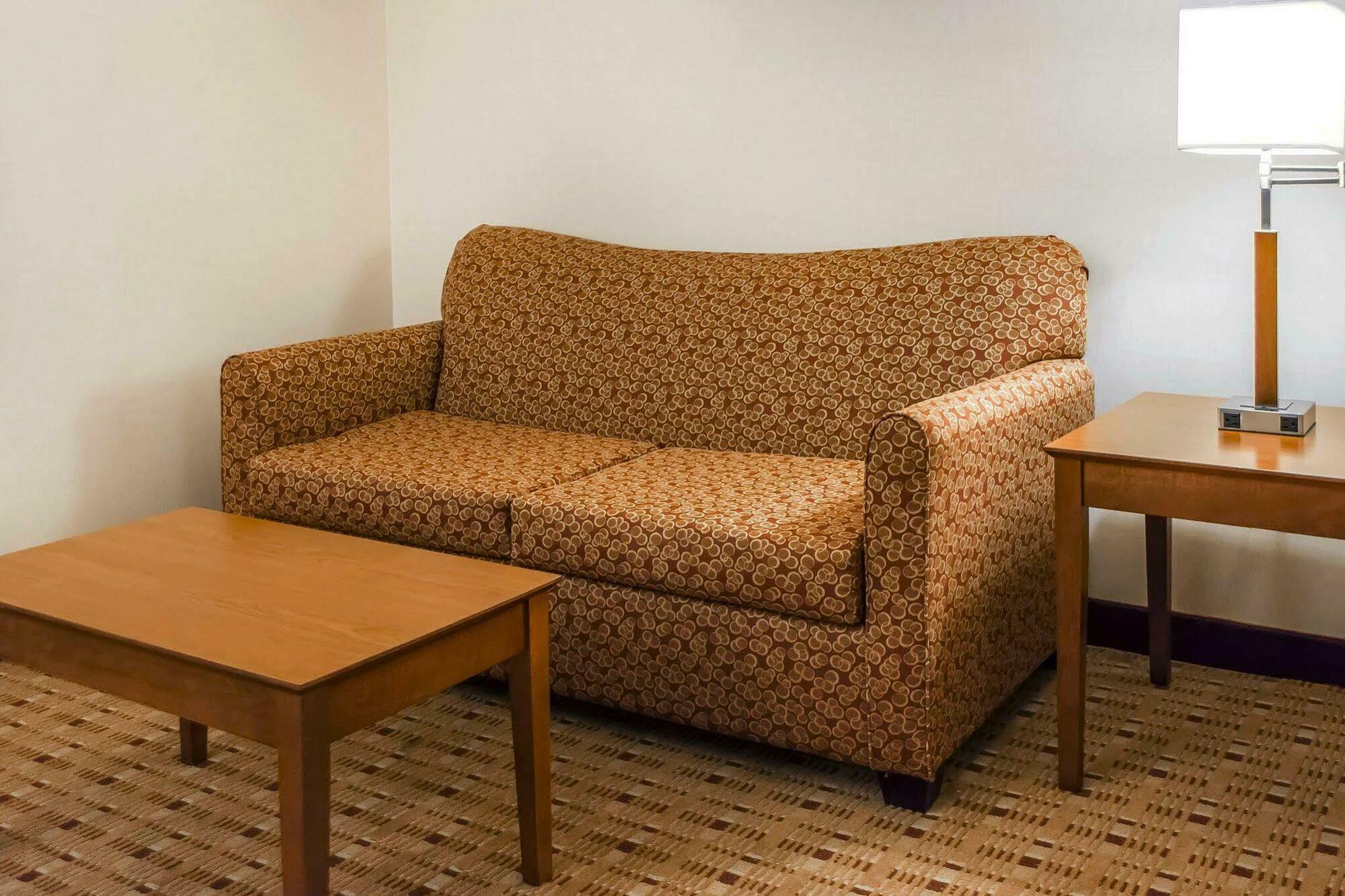 Comfort Inn & Suites Franklin East מראה חיצוני תמונה